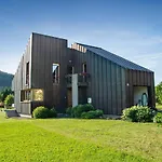 بيت للعطل Grenko House *